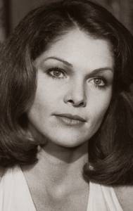 ���� ����� Lois Chiles