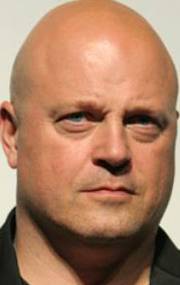 ����� ������ - Michael Chiklis
