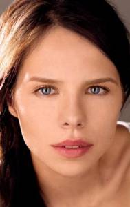 ����� ����