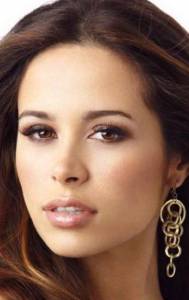 ����� ���� Zulay Henao