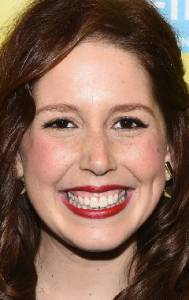   / Vanessa Bayer