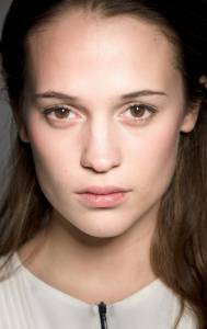 ������ �������� Alicia Vikander