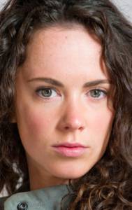 ��� ������ / Amy Manson