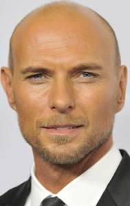 ��� ���� / Luke Goss